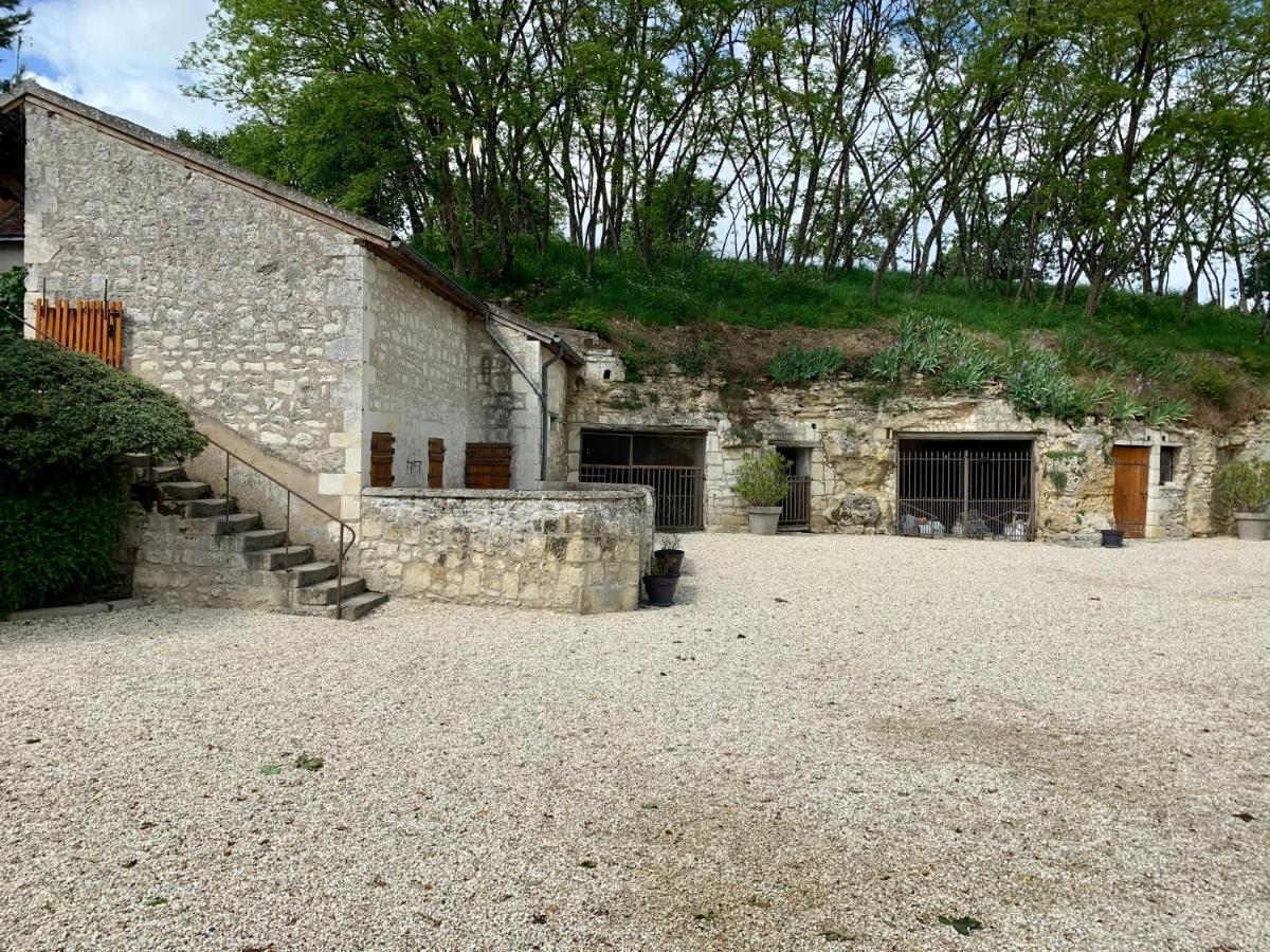 Domaine Du Pont Salmois Neuil